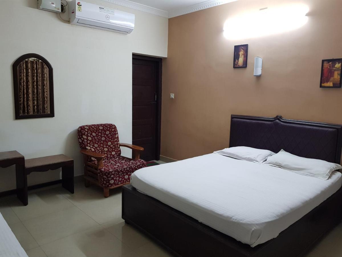 All Seasons Guest House Thiruvananthapuram Dış mekan fotoğraf